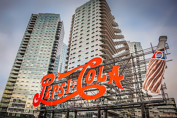 Cola