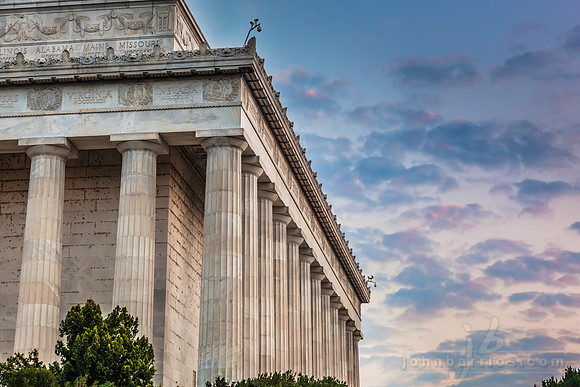 Dawn Sky at the Lincoln Memorial